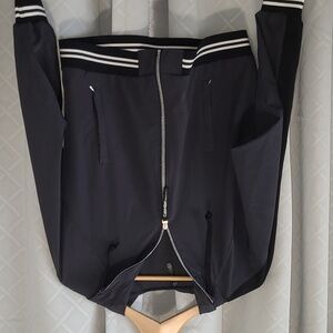 Ladies Calvin Klein wind breaker